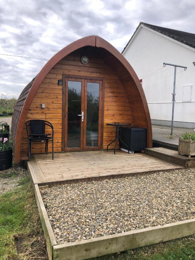 The Rainbow Pod Villa Милтаун Малбей Екстериор снимка