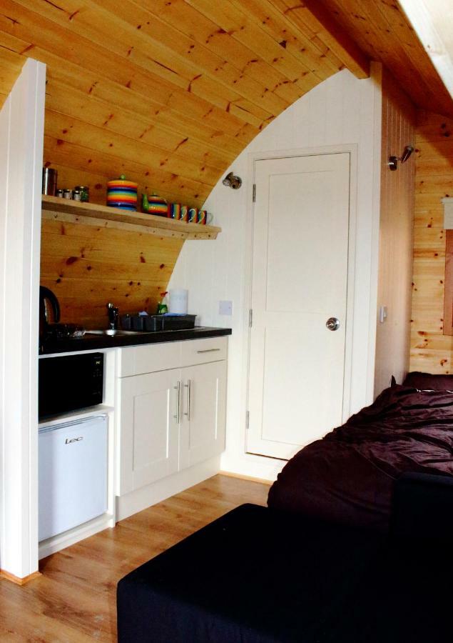 The Rainbow Pod Villa Милтаун Малбей Екстериор снимка