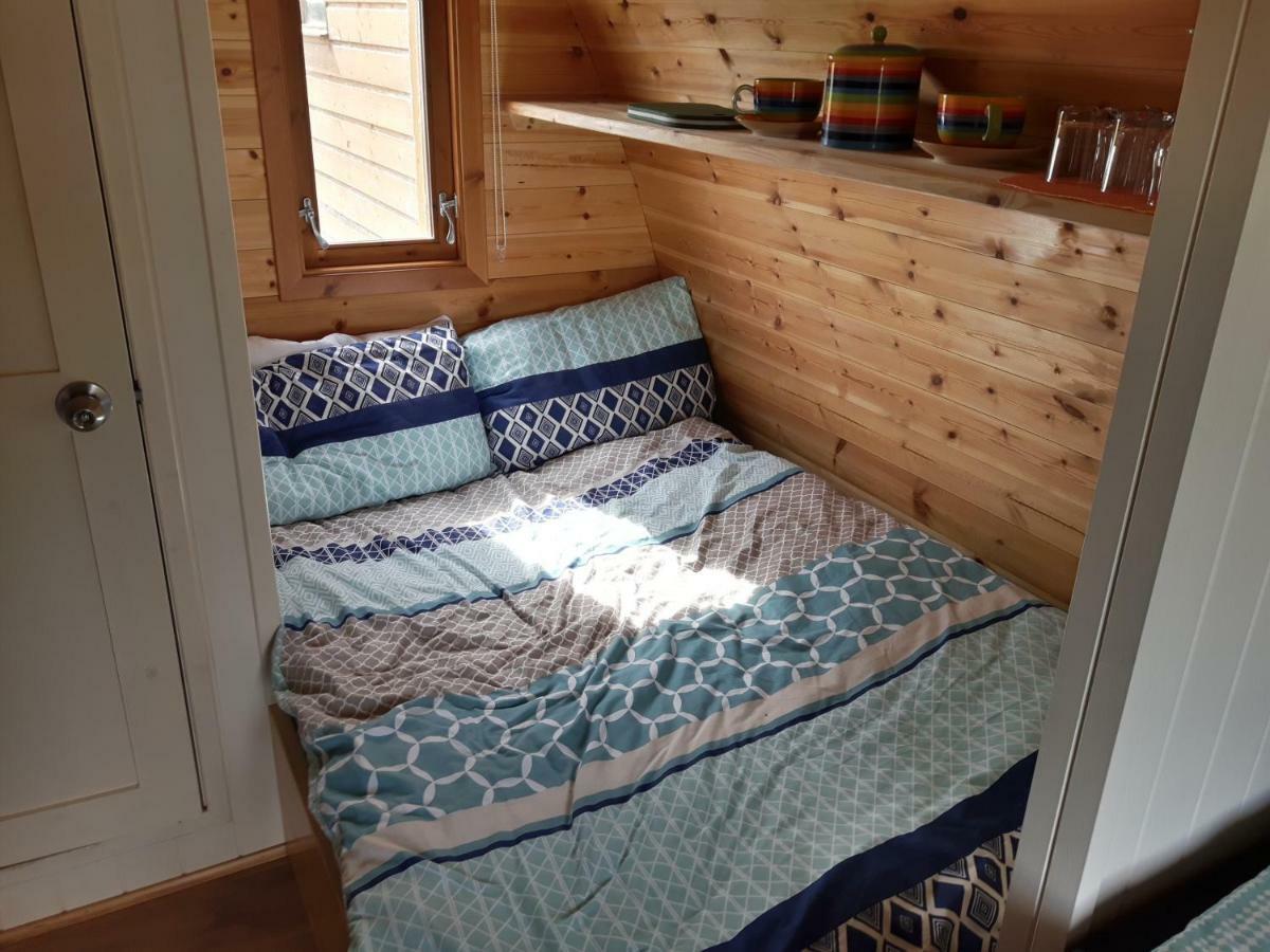 The Rainbow Pod Villa Милтаун Малбей Екстериор снимка